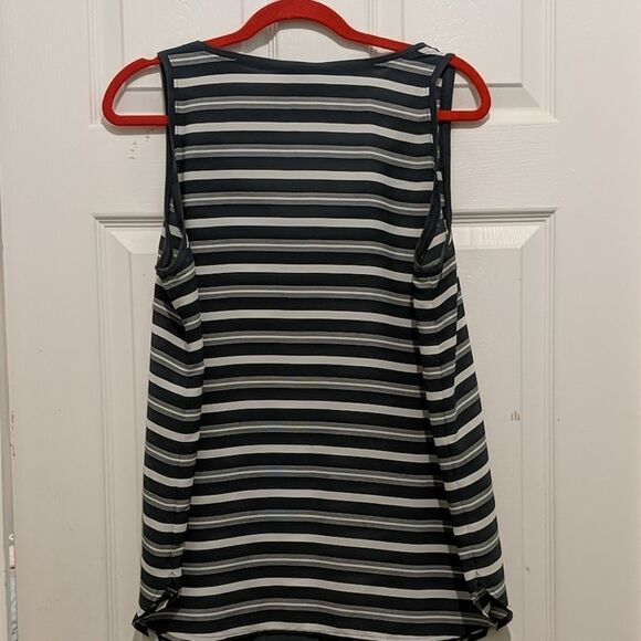 Ann Taylor Loft dark gray white top Sz L - Picture 5 of 5